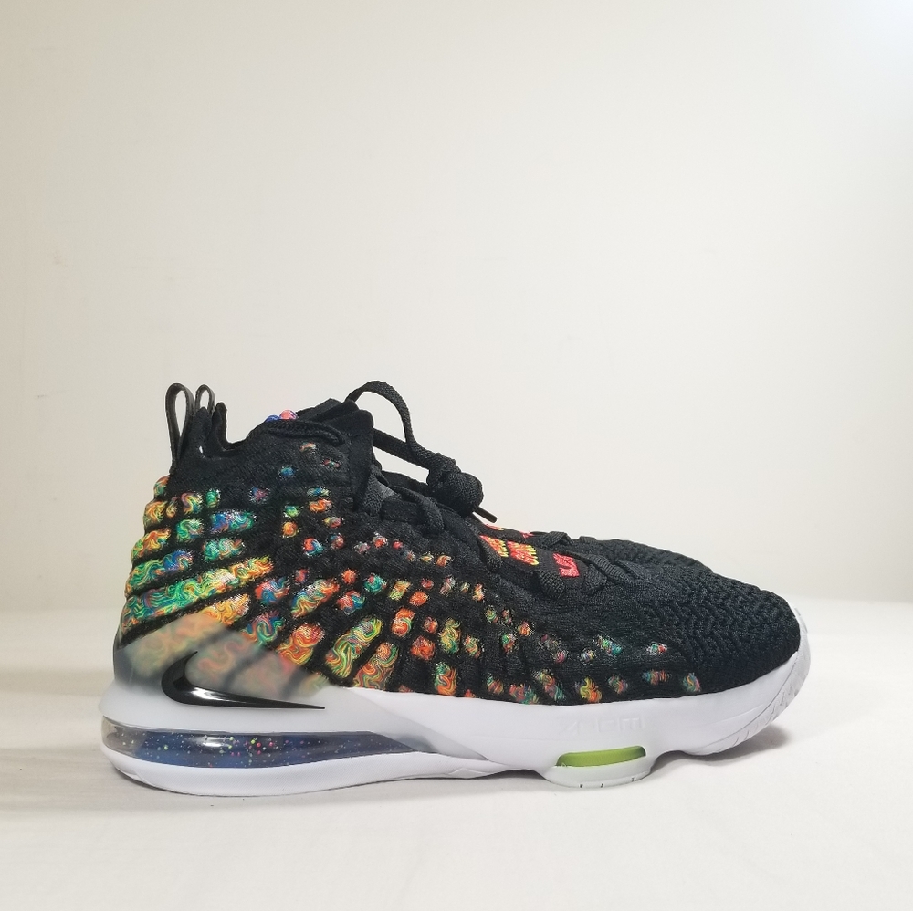 Nike Lebron 17 XVII GS BQ5594 005